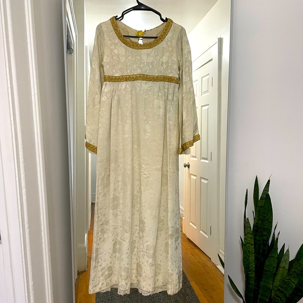 Beautiful handmade costume dress. Renaissance festival clothing, high-quality.